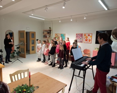 vánoční zpívání s dětmi ze ZŠ Nádražní 743 v Žamberku