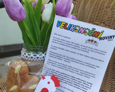 Dobrovolnice z projektu "Kavárna" potěšily nájemníky "Penzionu" i na Velikonoce.
